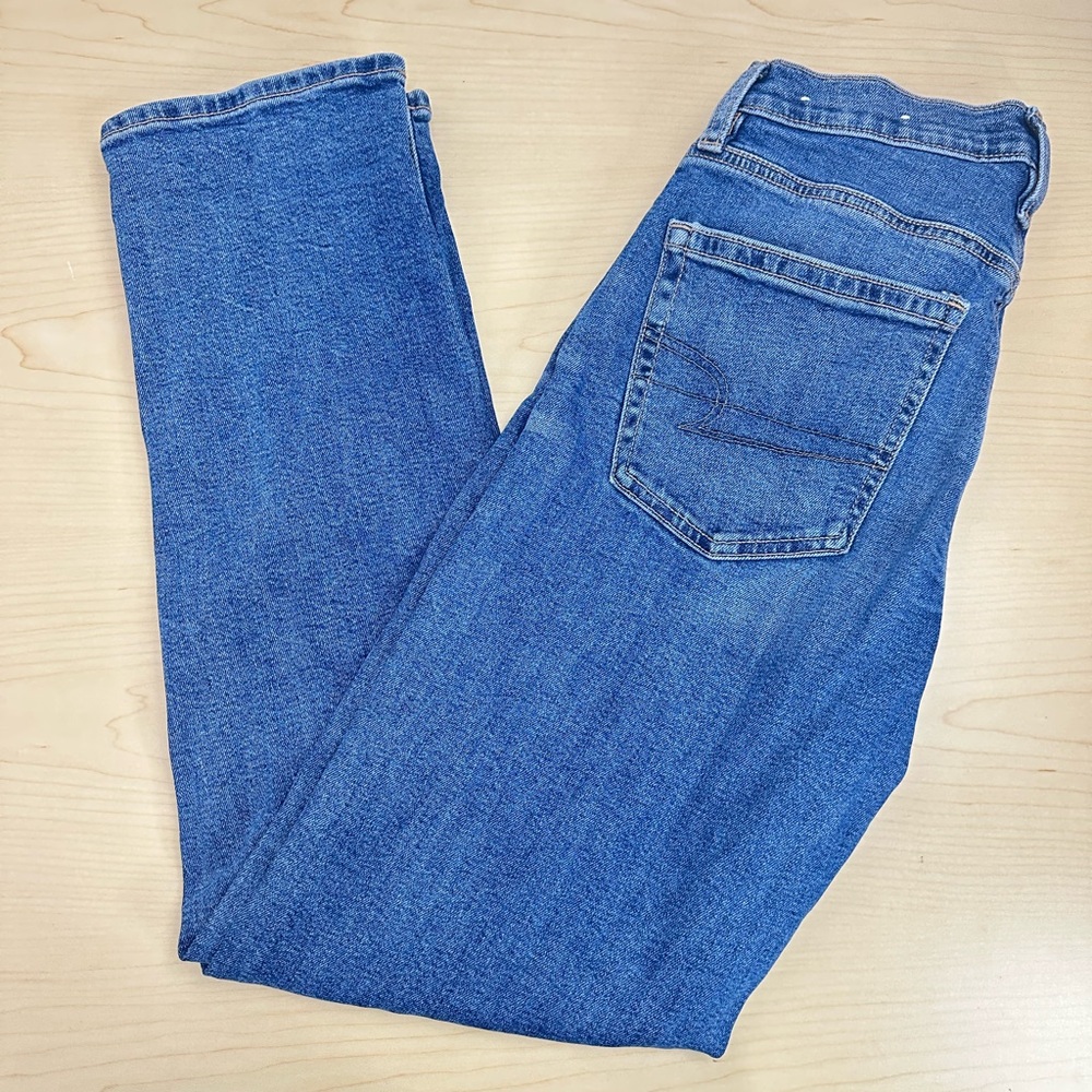 American Eagle ‘90s Straight Blue Stretch Denim Jeans Women’s Sz 2 Regular